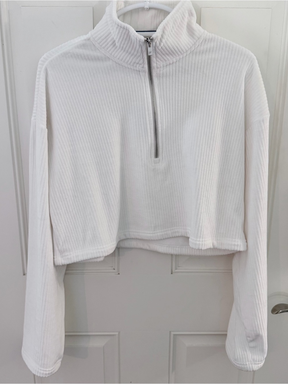 Fabletics Pullover S | White Ribbed Half Zip Cropped